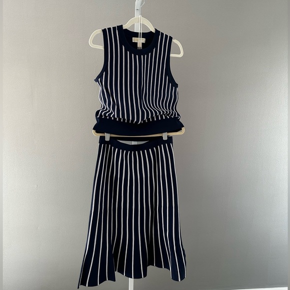 Michael Kors Navy/White stretch viscose 2 piece dress - Picture 5 of 5